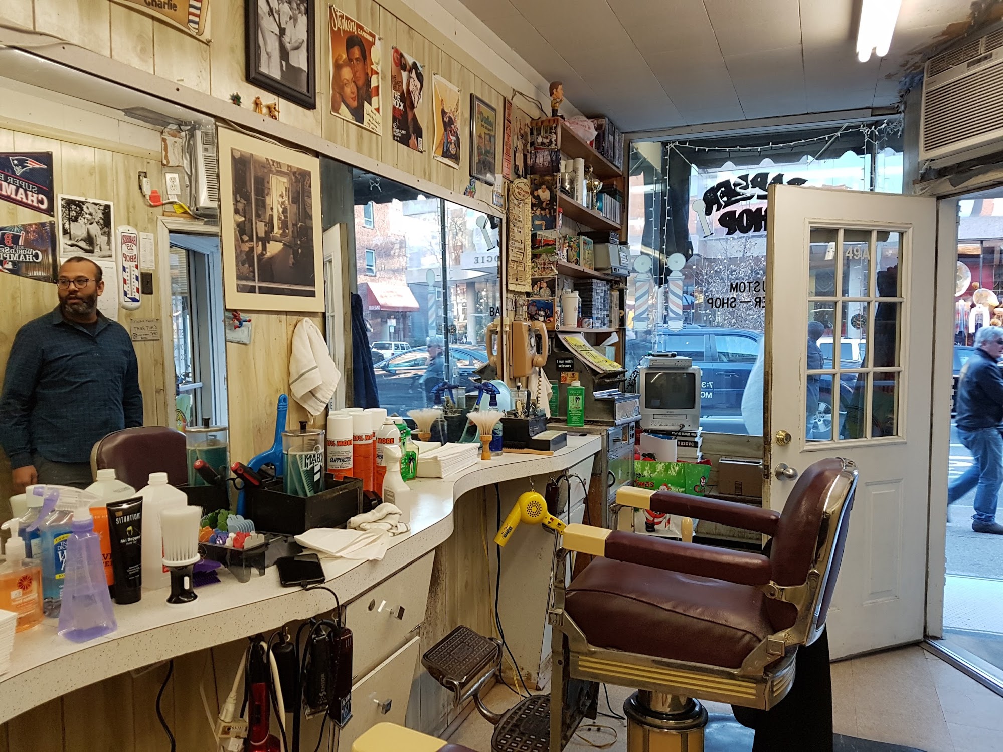 Custom Barber Shop