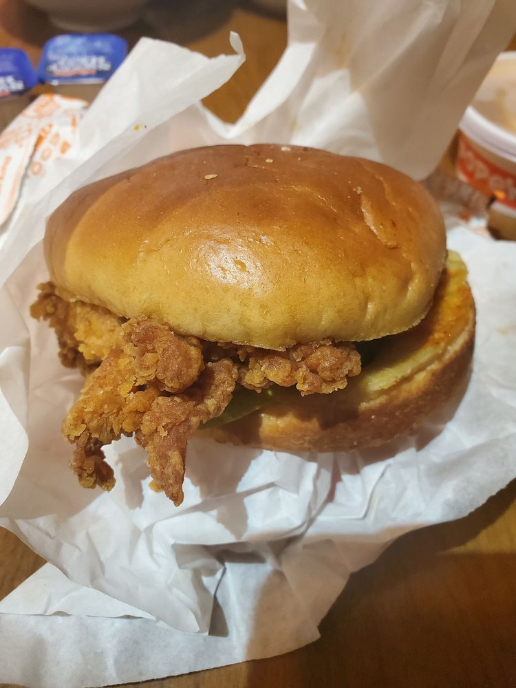 Popeyes Louisiana Kitchen 85 Parkhurst Rd, Chelmsford
