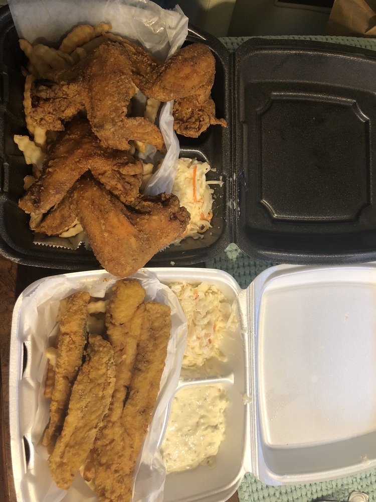 Vaughn Fish & Chips 1 Erie St, Dorchester