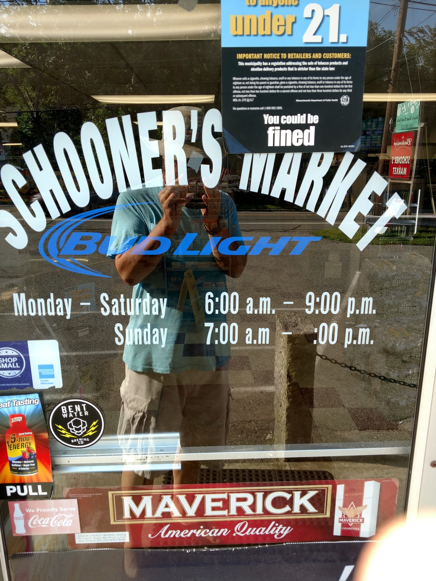 Schooner's Market