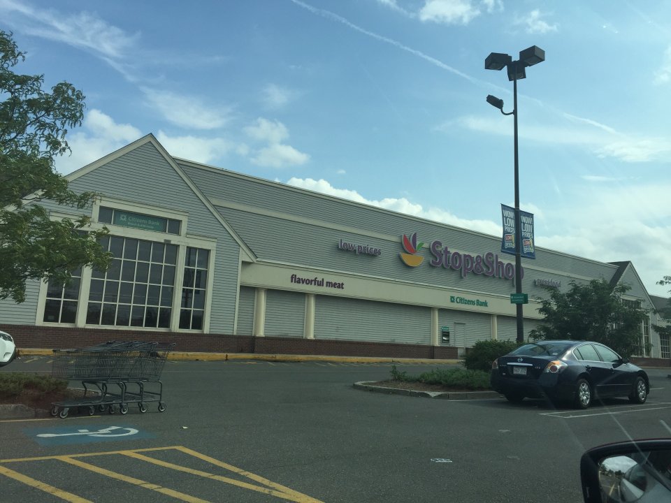 Stop & Shop 1690 Revere Beach Pkwy, Everett