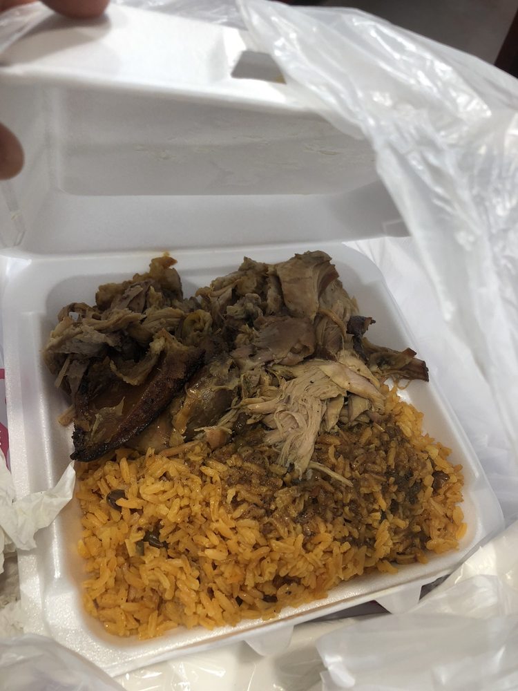 Latino's Cuisine Mall, 50 Holyoke St, Holyoke