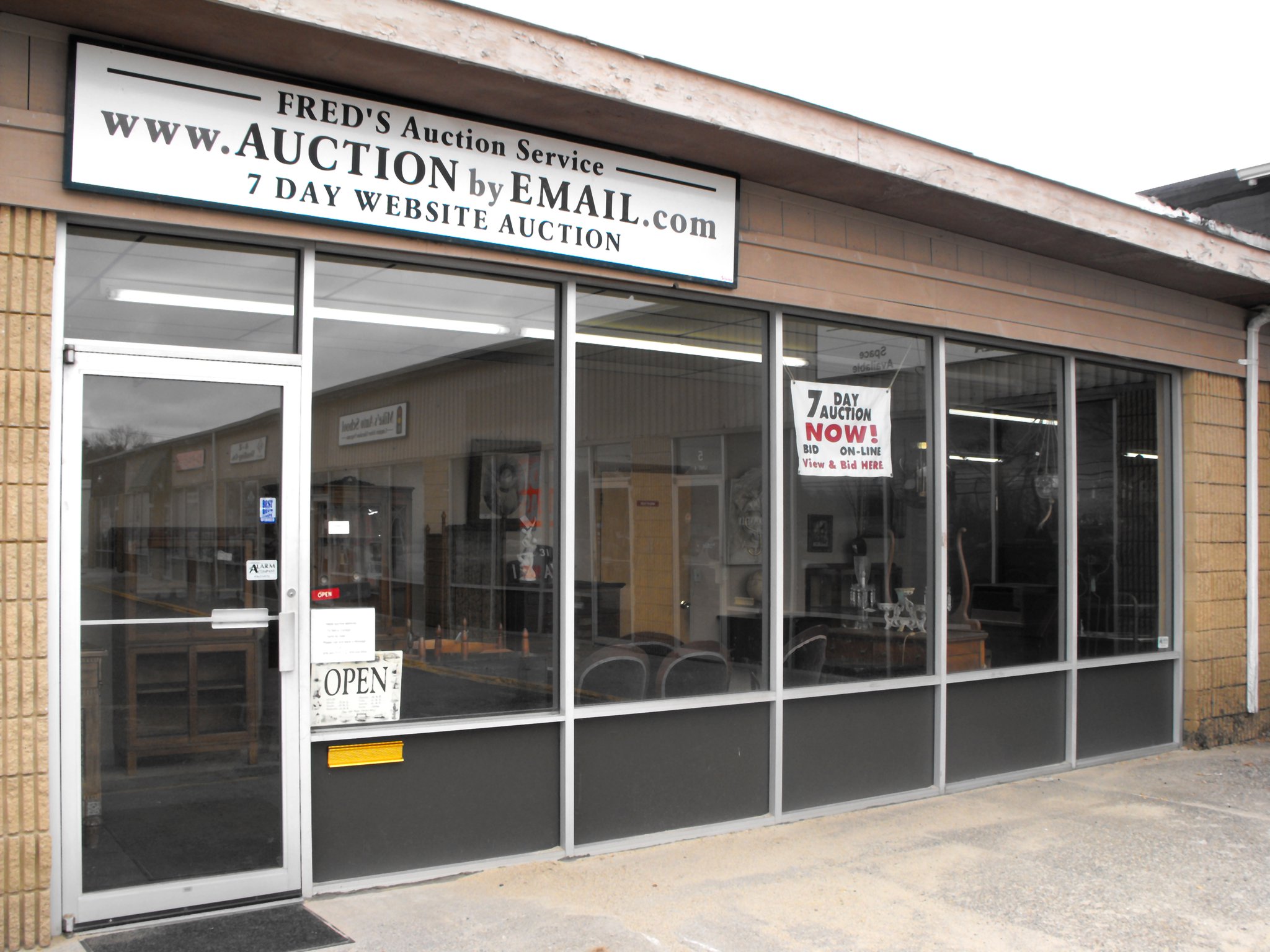 Fred's Auction House