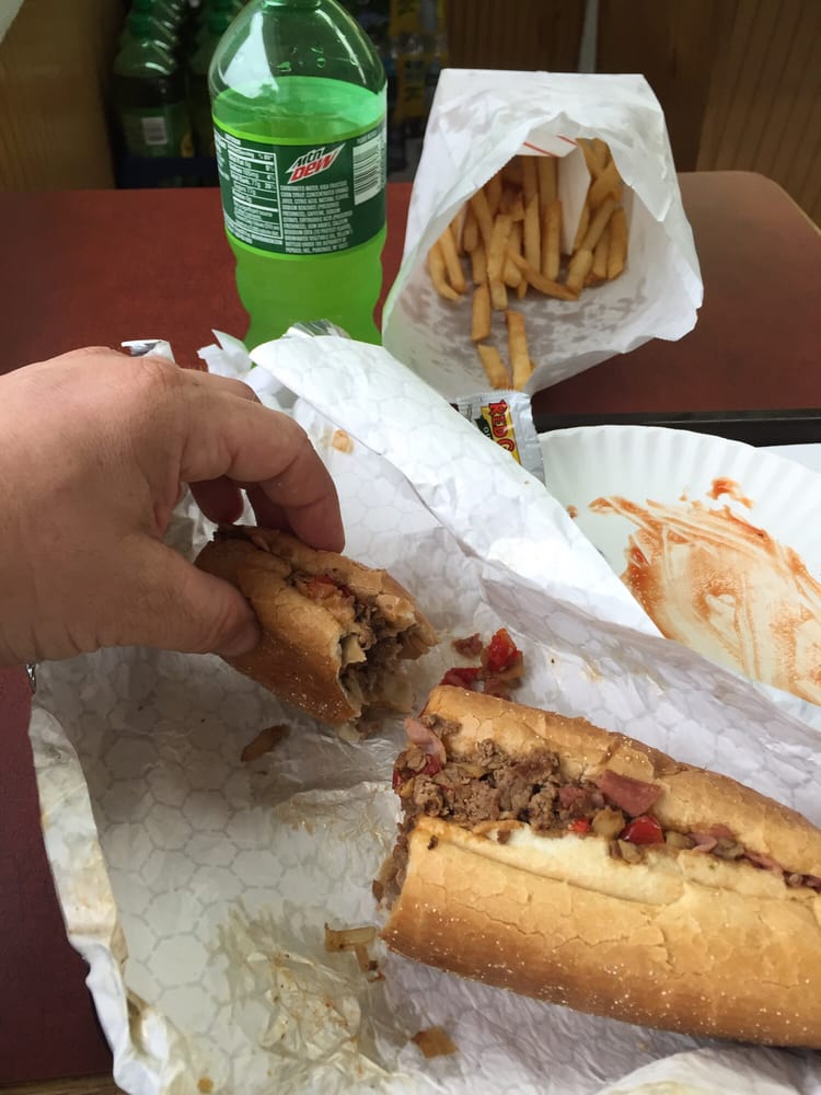 Pamino's Pizza & Roast Beef 566 Walnut St, Lynn