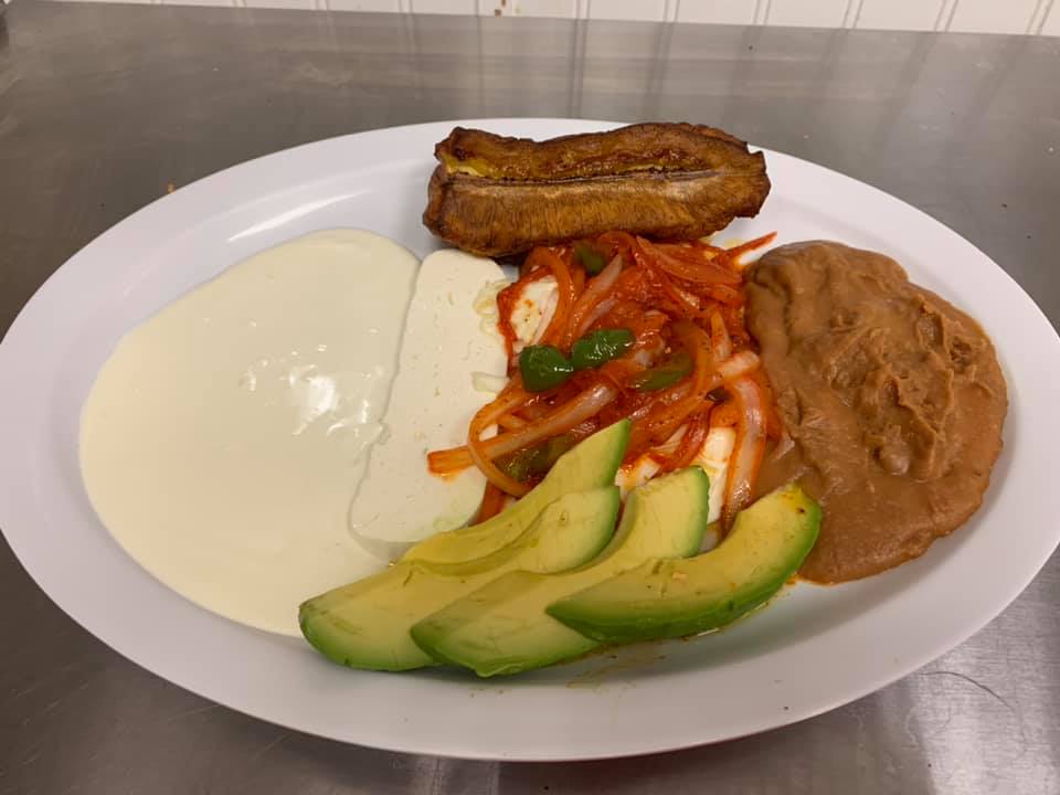 El Salvadoreño Restaurant 120 Broad St, Lynn