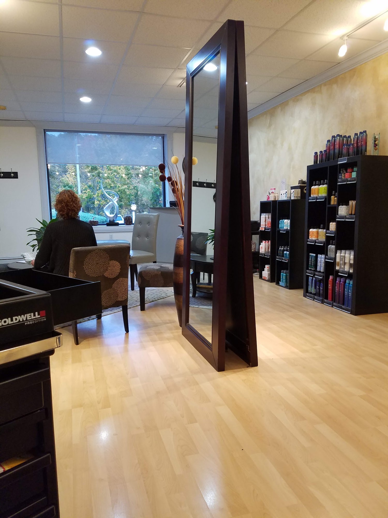 Arabella Salon