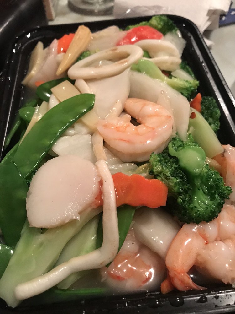 Rose's Chinese Restaurant 321 Boston Ave, Medford