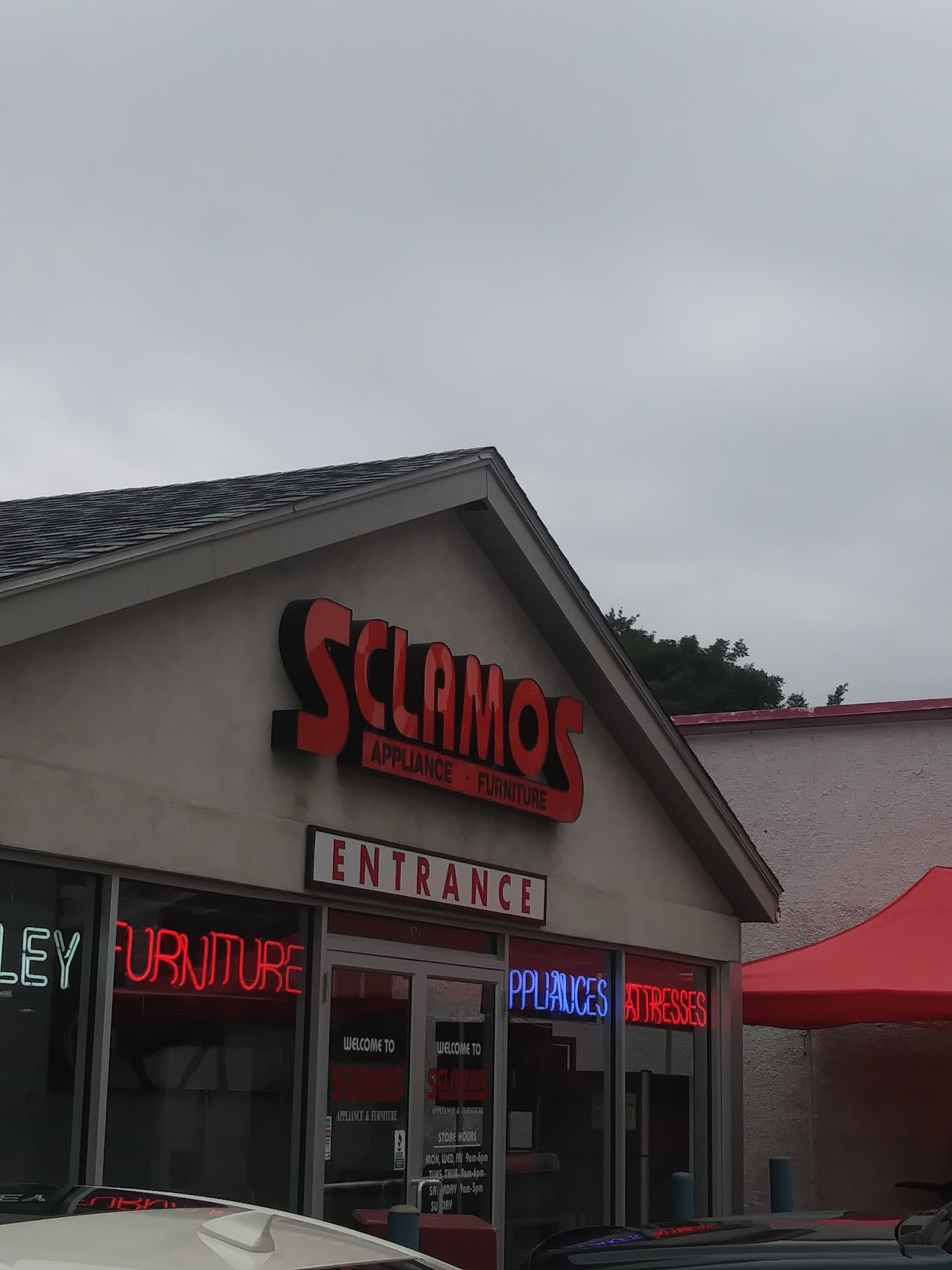 Sclamo's Appliance & Furniture