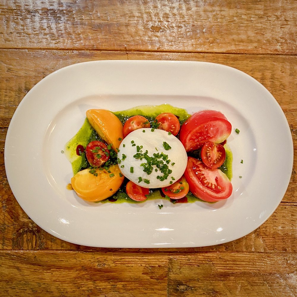 Farmstead Table Restaurant 71 Union St, Newton