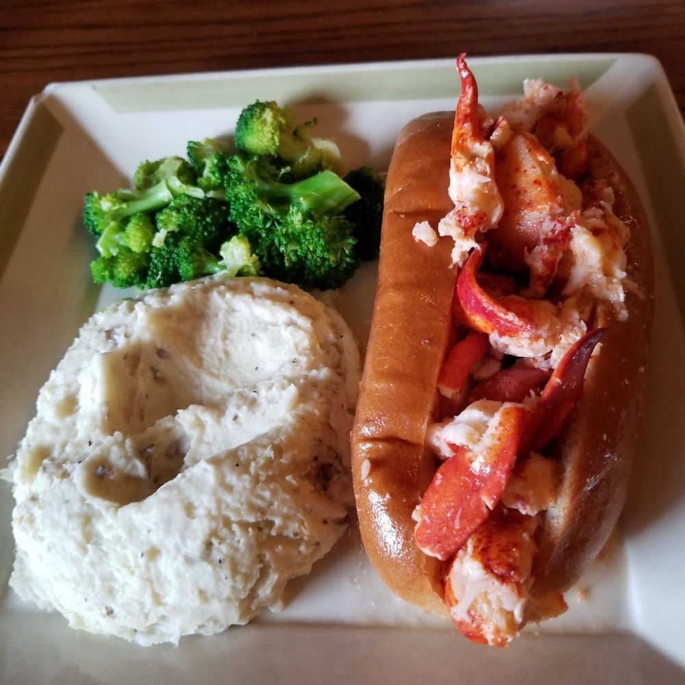 Pittsfield, MA Restaurants Open for Takeout, Curbside Service and/or