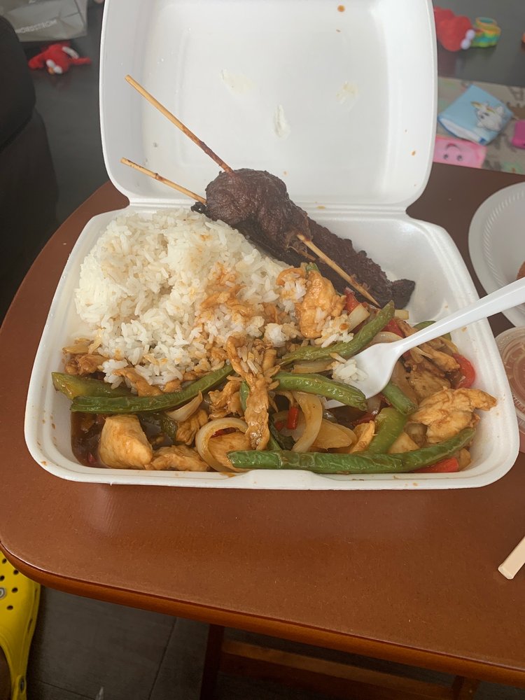 Lucky Dragon Restaurant 21 Scammell St, Quincy