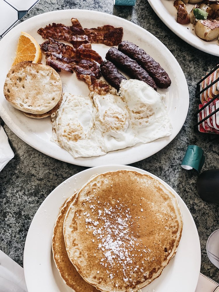 O B's Cafe 74 Billings Rd, Quincy