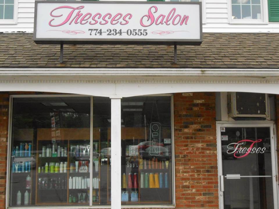 Tresses Salon