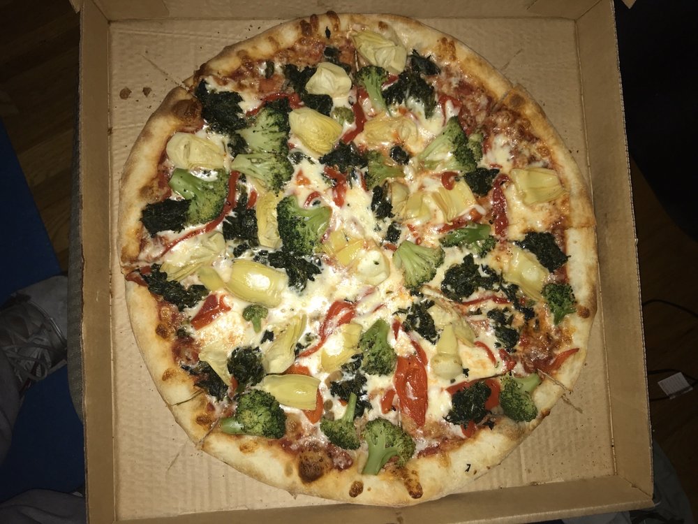 Charlie's Pizzeria 1 Main St, Saugus