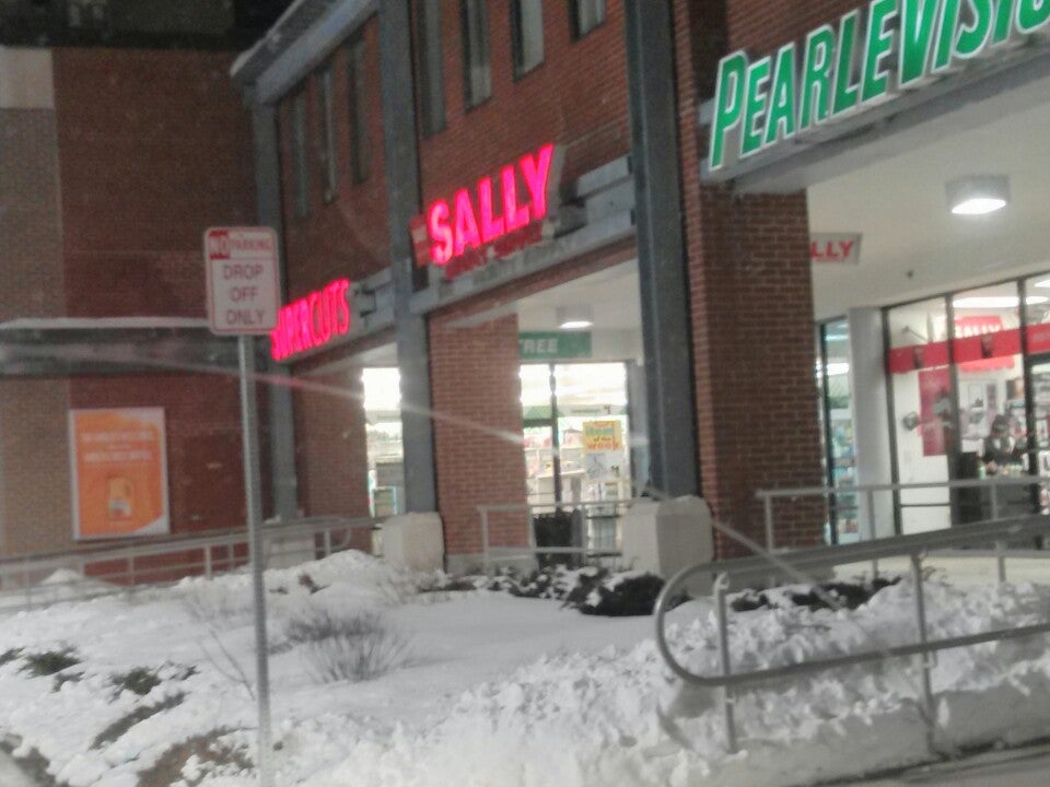 Sally Beauty 14 McGrath Hwy, Somerville