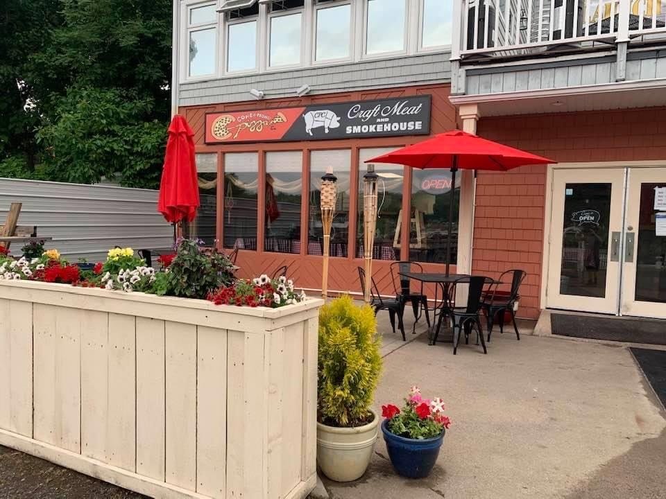 Congamond Pizza Company 81 Point Grove Rd, Southwick