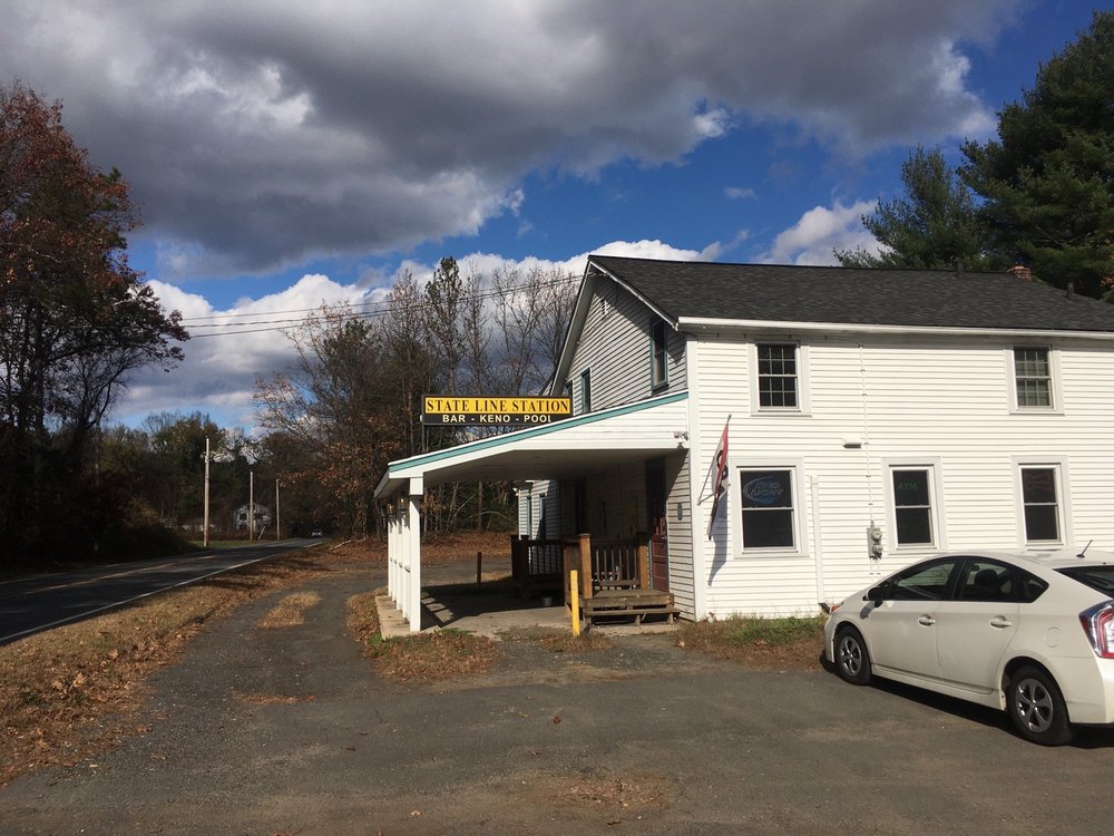 State Line Station 4 College Hwy, Southwick