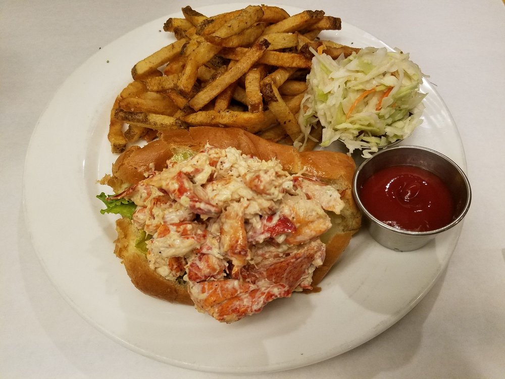 Sturbridge, MA Restaurants Open for Takeout, Curbside Service and/or