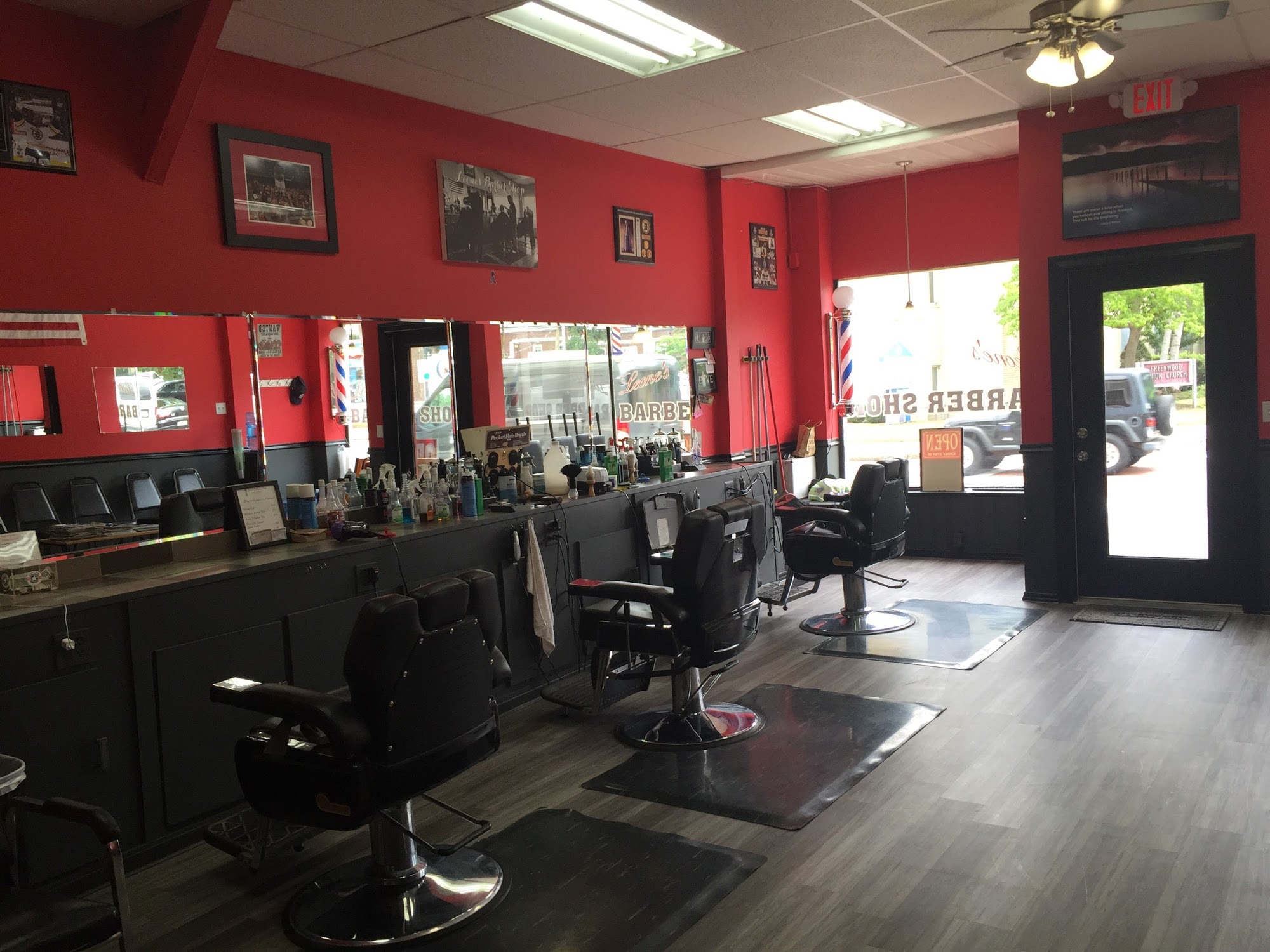 Leone's Barber Shop