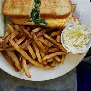 Deluxe Town Diner 627 Mt Auburn St, Watertown