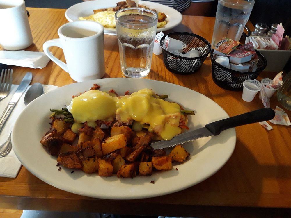 Swanton Street Diner 72 Swanton St, Winchester