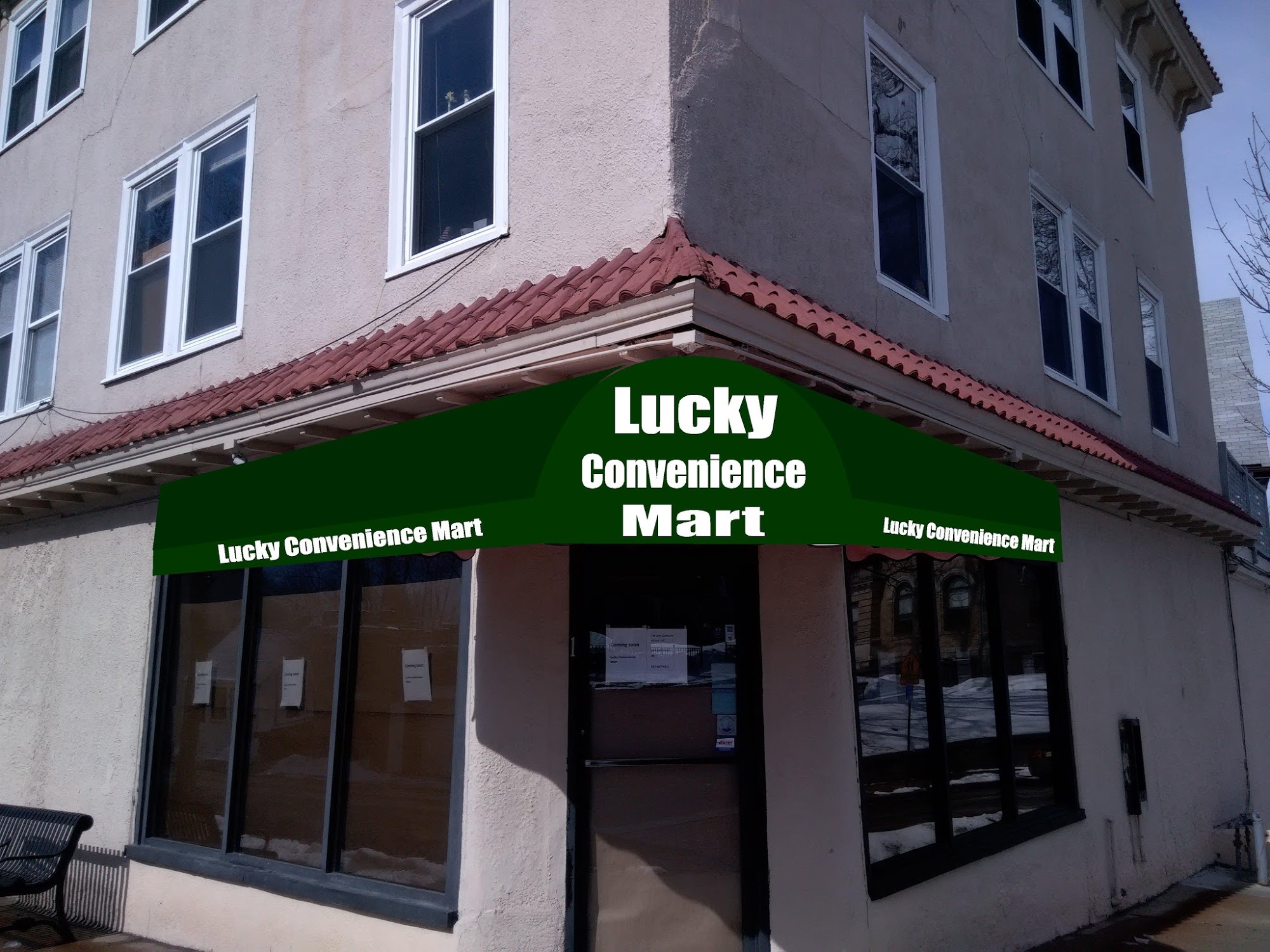 Lucky Convenience Mart