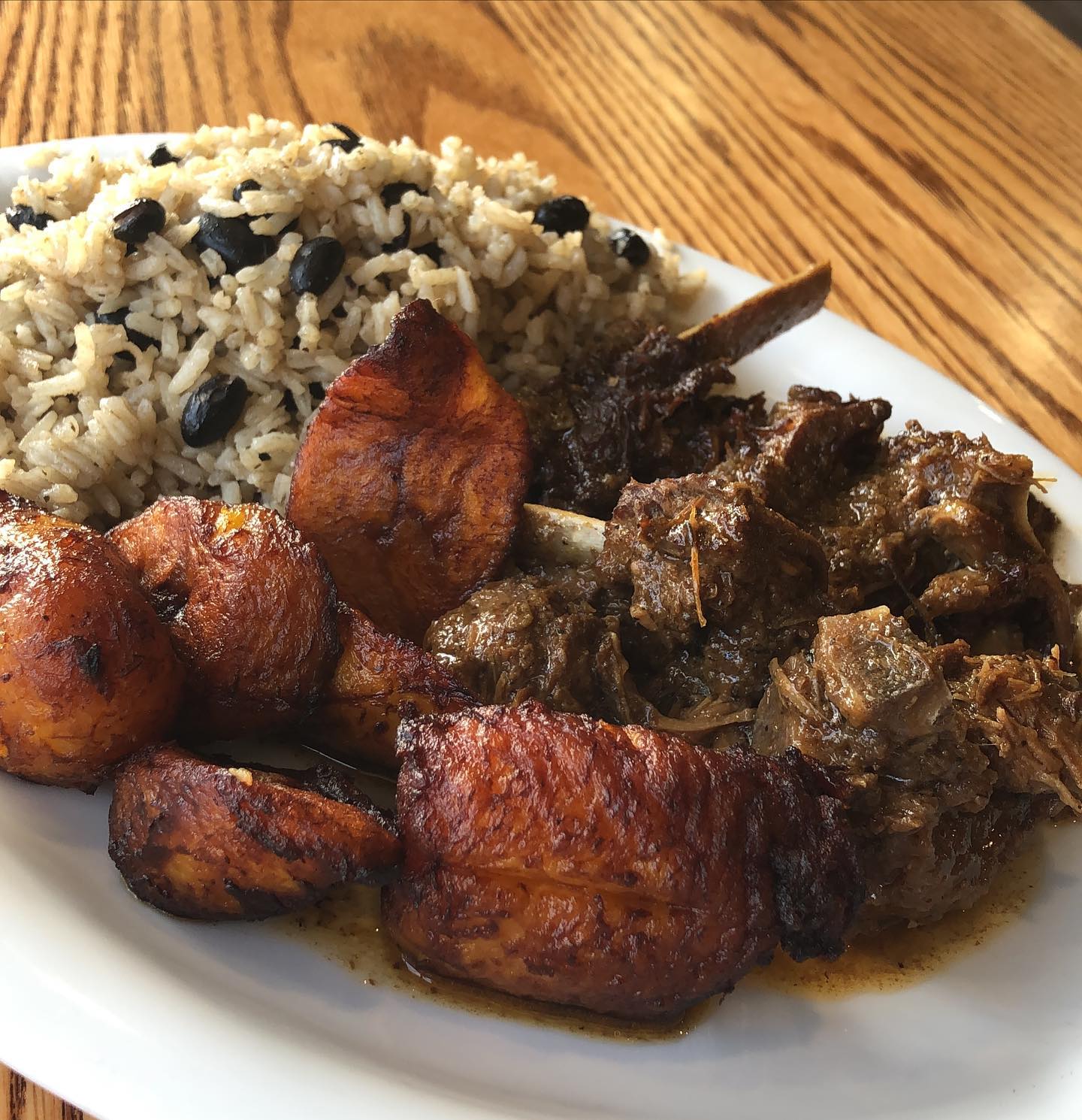 Caribbean809 restaurant 446 Main St, Woburn