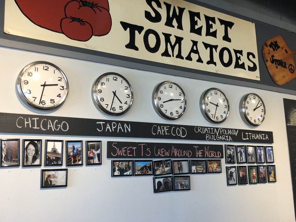 Sweet Tomatoes Pizza 461 Station Ave, South Yarmouth