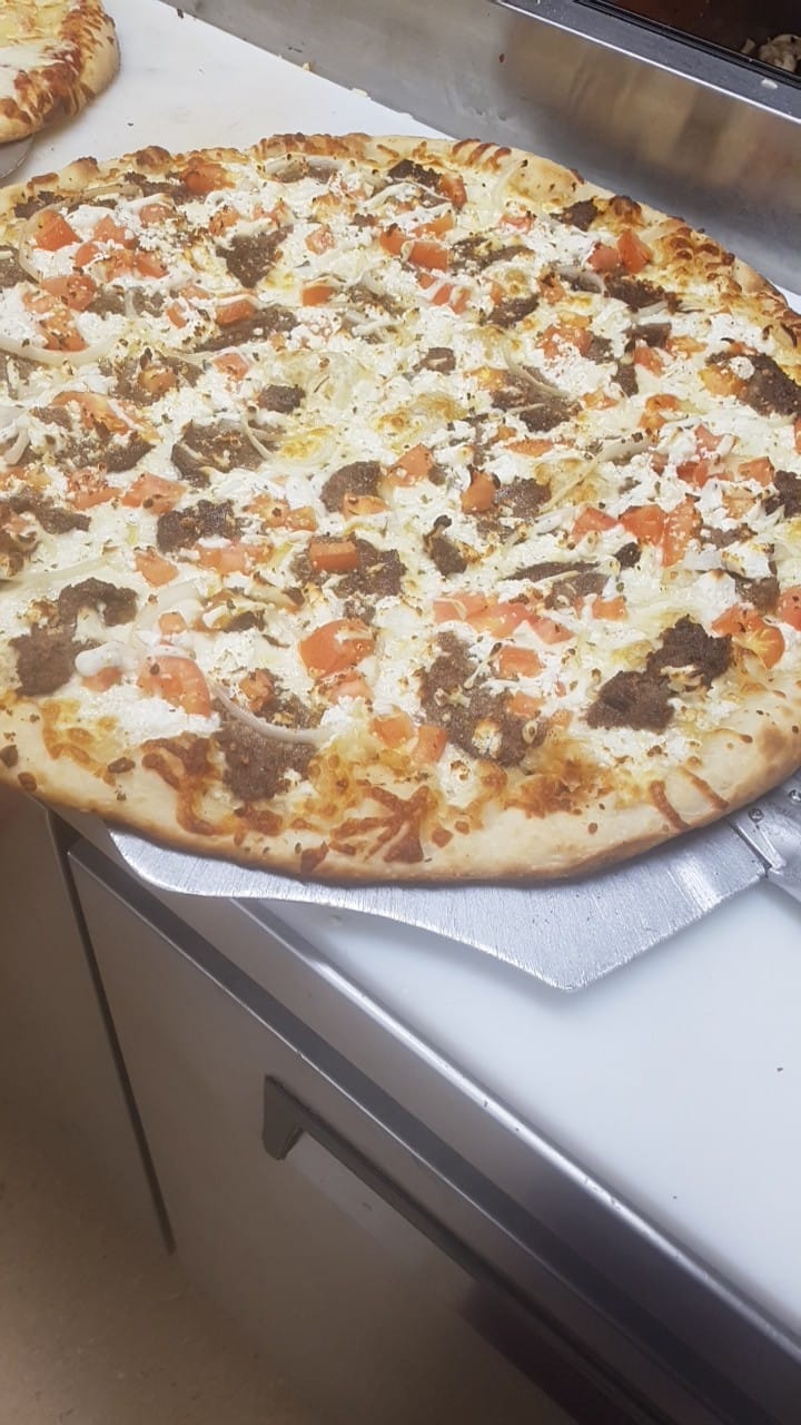 Pizza And Pasta Della Piazza 360 Main St, Winnipeg