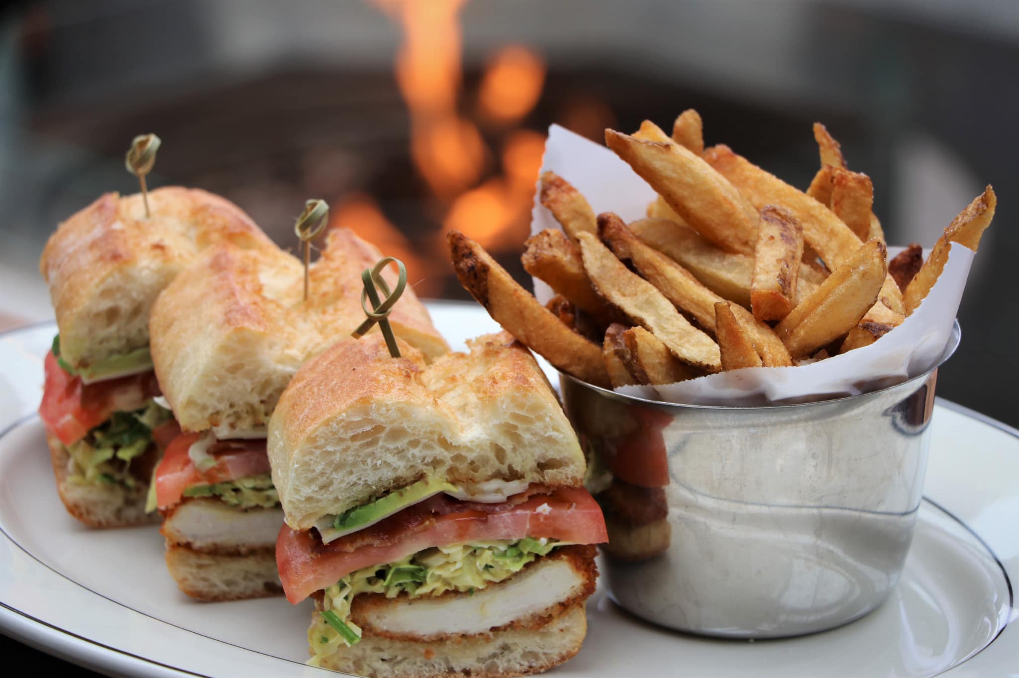 Browns Socialhouse Portage 311 Portage Ave, Winnipeg