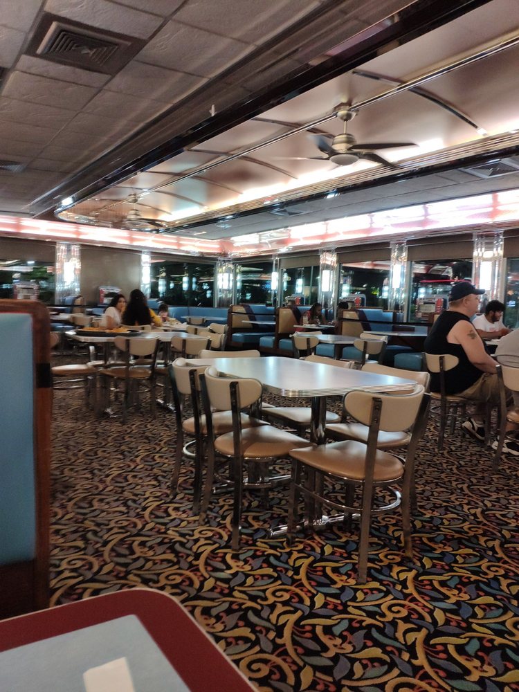 Broadway Diner 6501 Eastern Ave, Baltimore