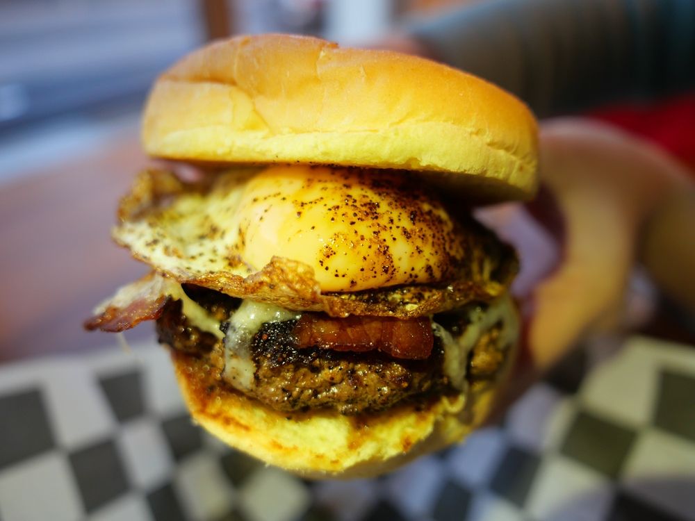 Between 2 Buns Mount Vernon Marketplace, 520 Park Ave, Baltimore