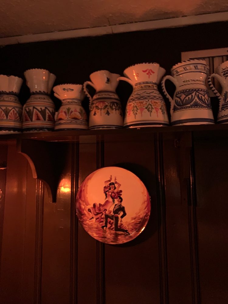 Restaurante Tio Pepe 10 E Franklin St, Baltimore