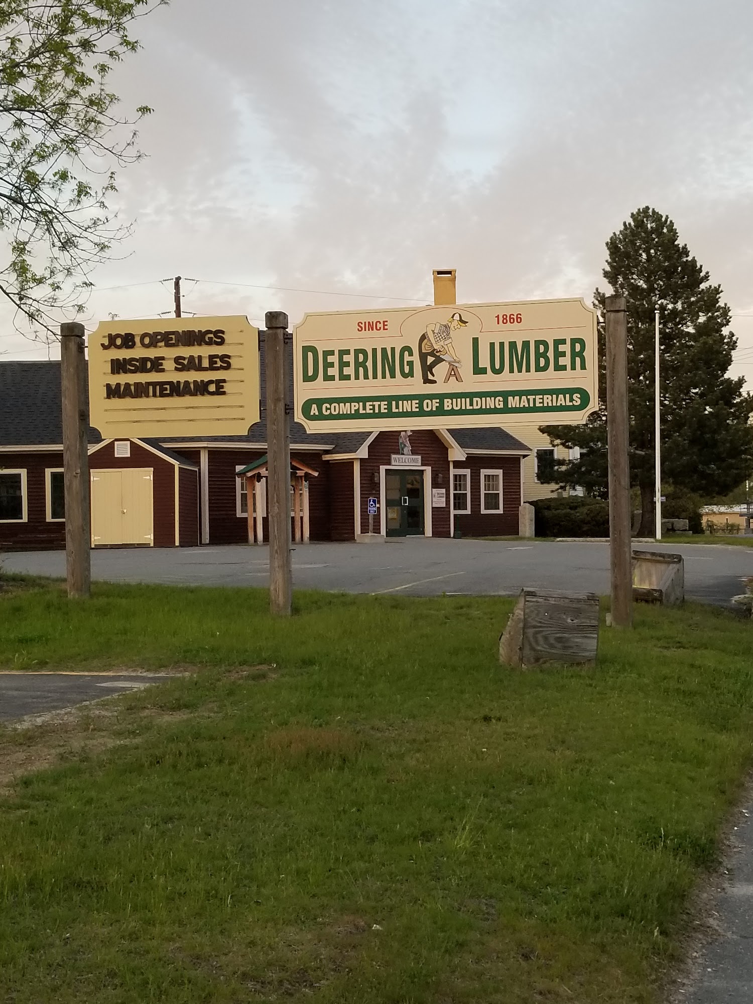 Deering Lumber - Biddeford