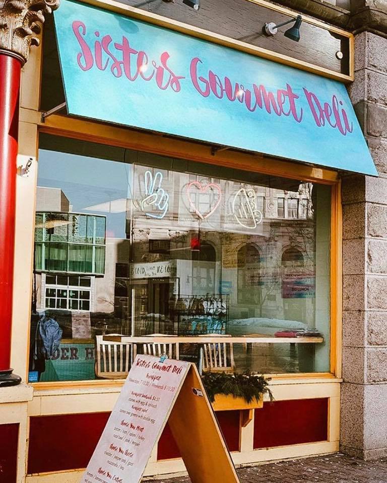 Sisters Gourmet Deli 15 Monument Sq, Portland