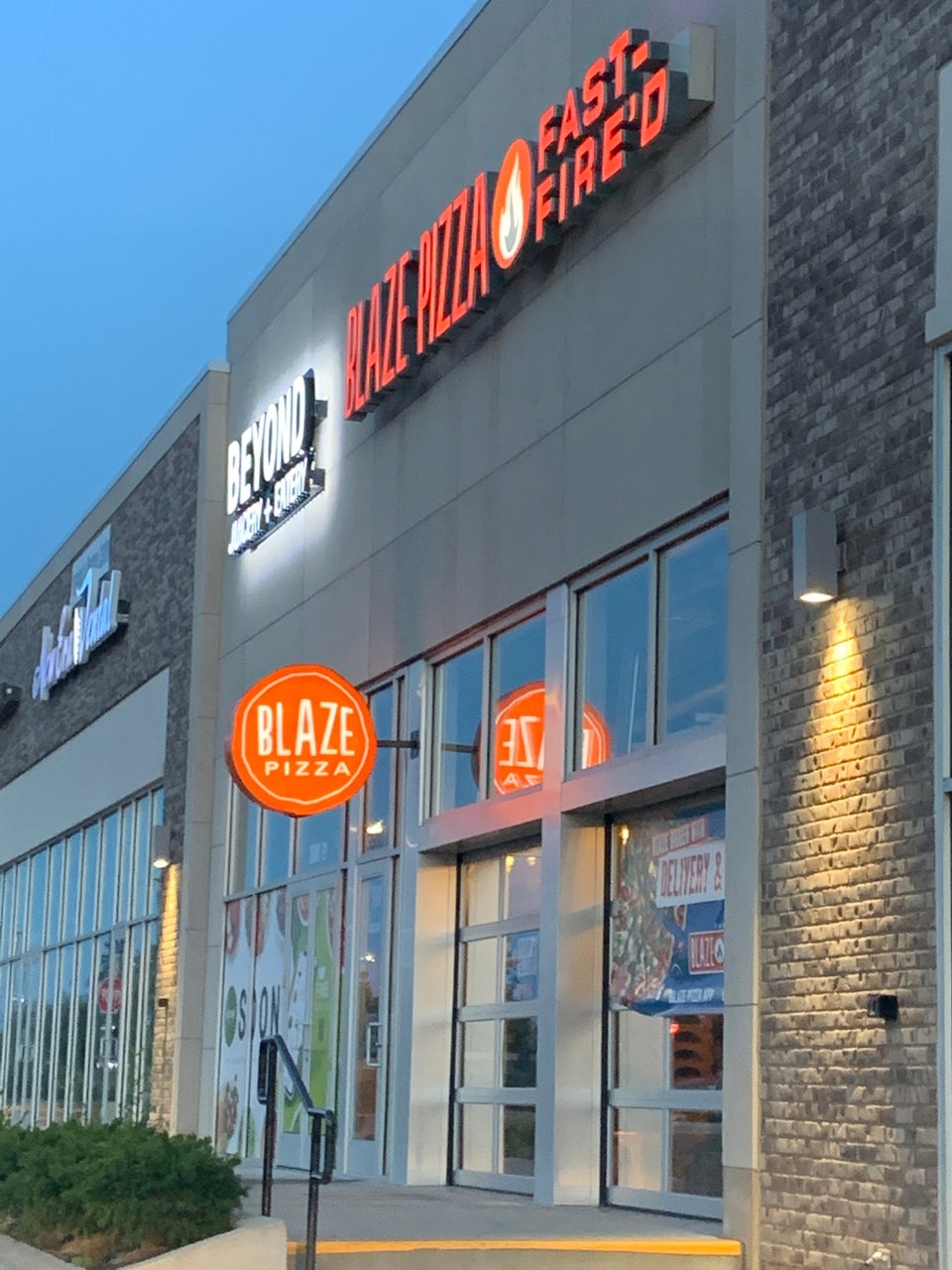 Blaze Pizza 3500 Washtenaw Ave D, Ann Arbor