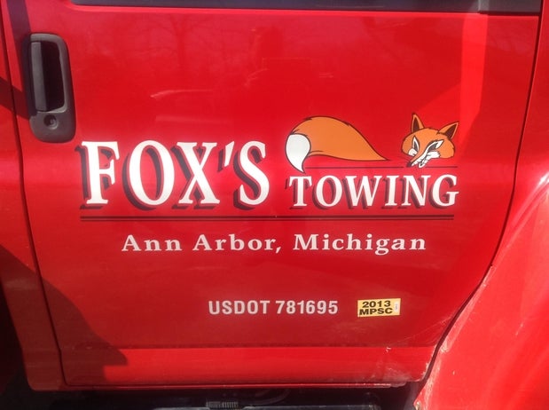 Fox's Towing