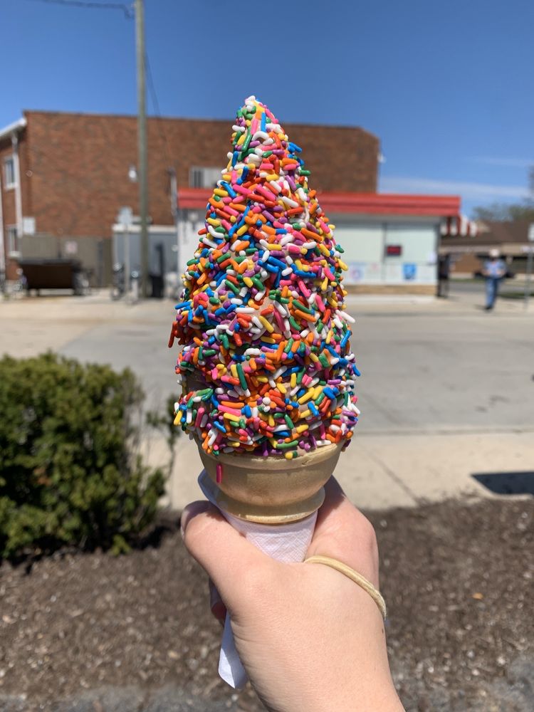 Dairy Deluxe 33201 Woodward Ave, Birmingham