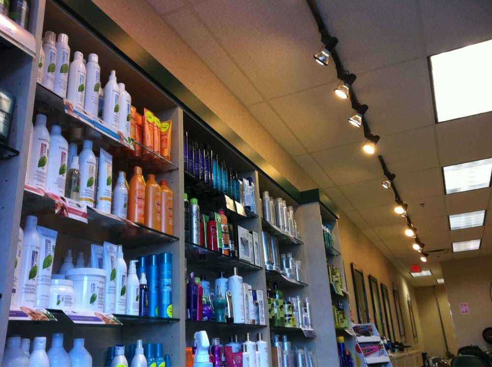 BoRics Hair Care 9290 Lee Rd #109, Brighton