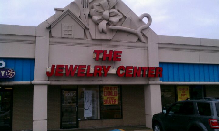 Elegance Center Jewelry