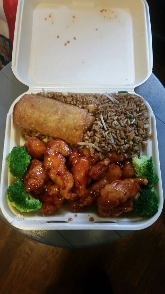 Sun Sun Restaurant 230 W McNichols Rd, Detroit
