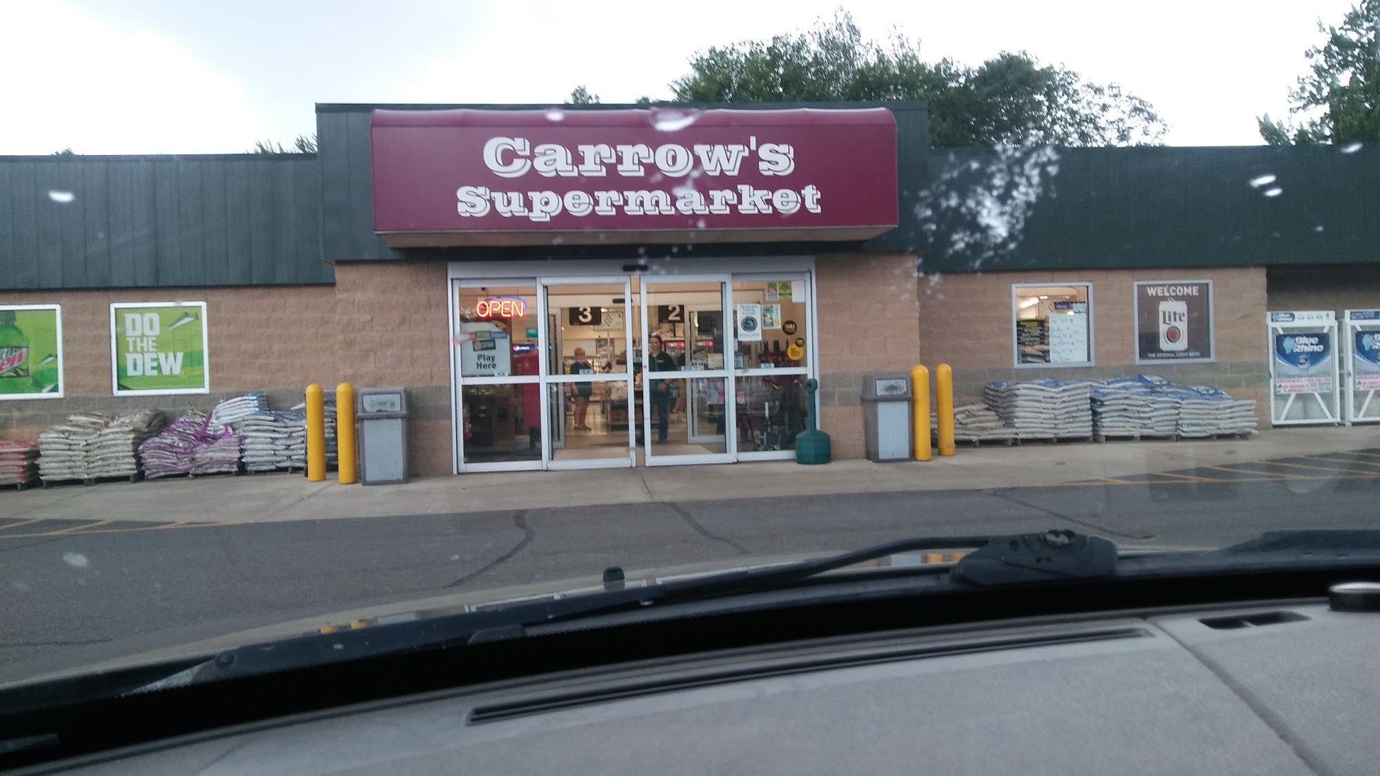 Carrow's Supermarket