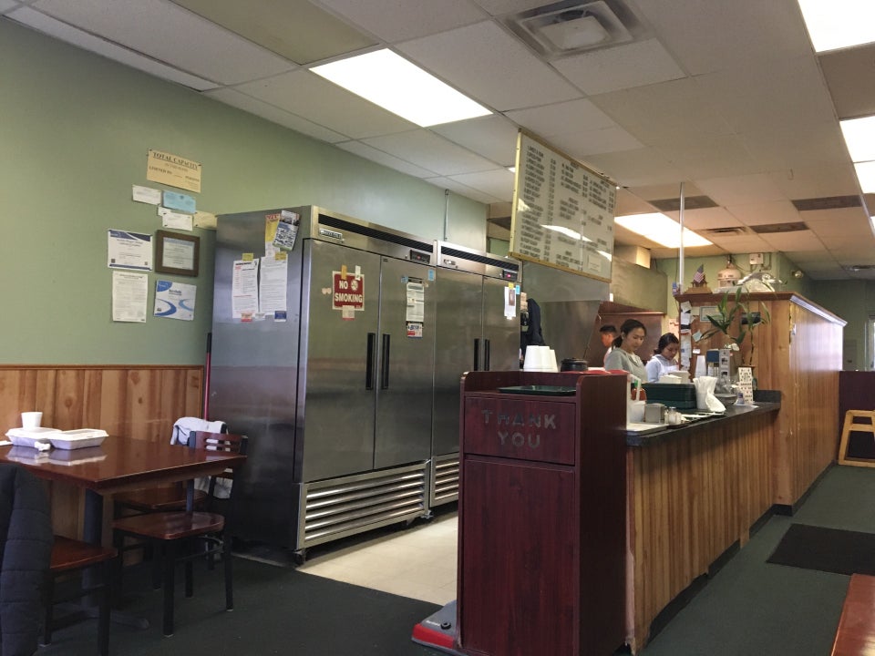 May's Bangkok Express 254 W Nine Mile Rd, Ferndale