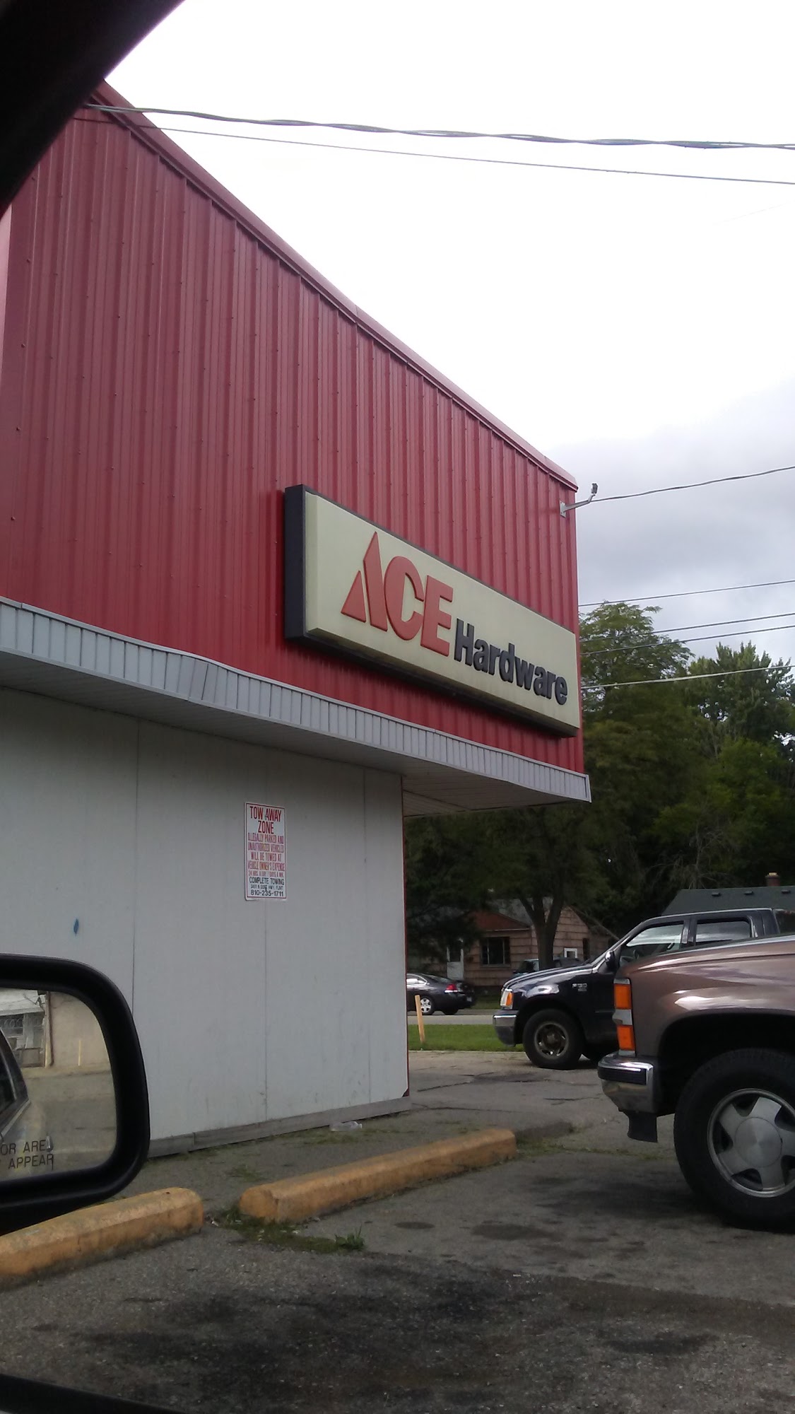 Beauchamp's Ace Hardware