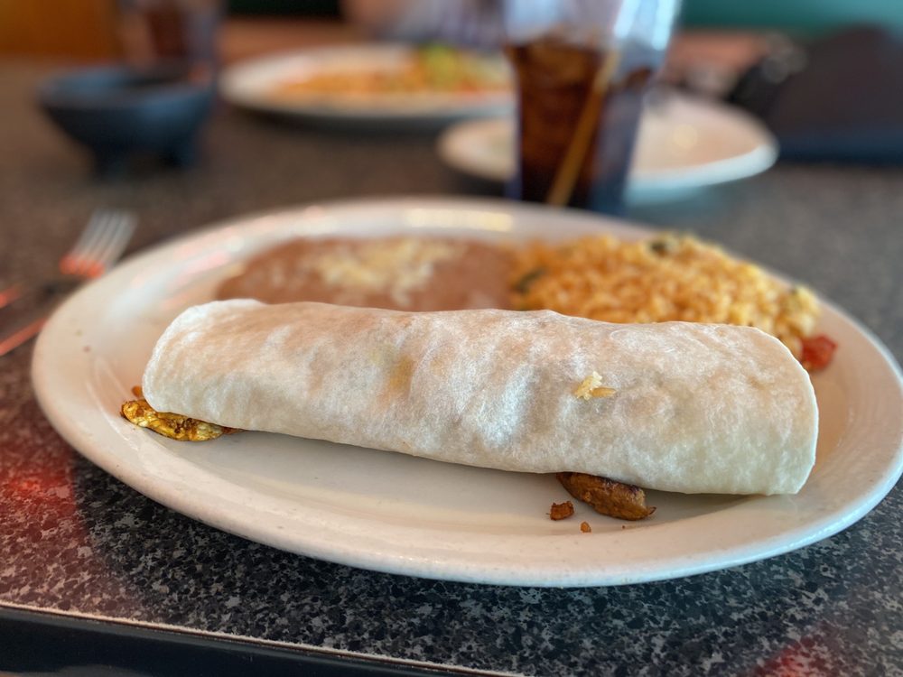 El Arriero Restaurante Mexicano 2948 28th St SE, Grand Rapids