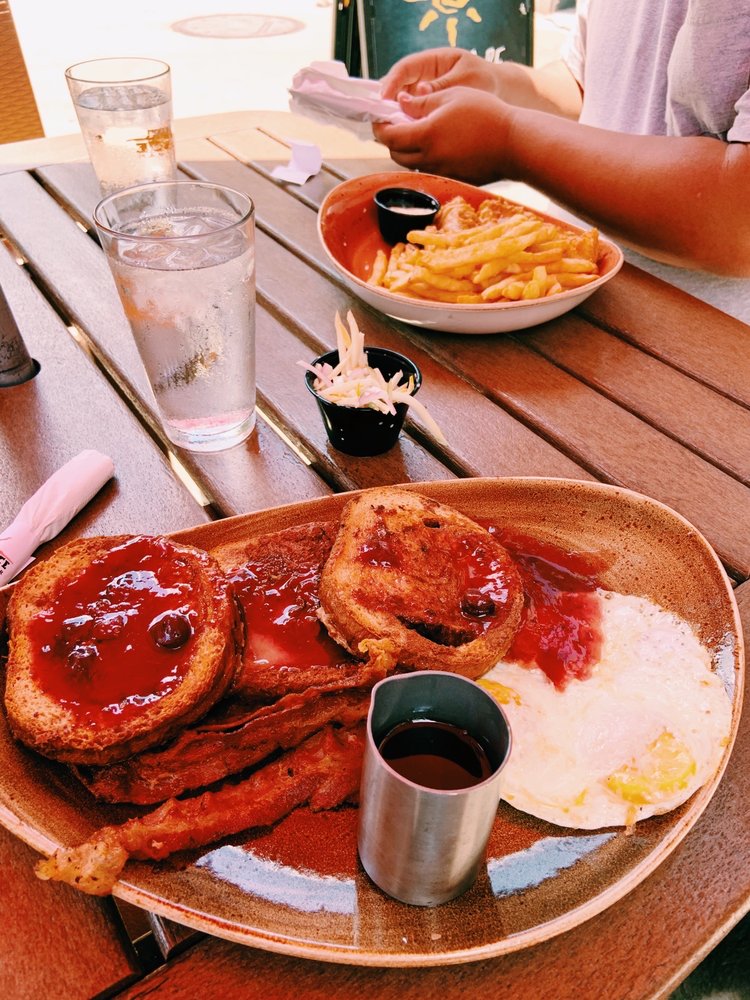 Sundance Grill & Bar ~ Cascade 5755 28th St SE, Grand Rapids
