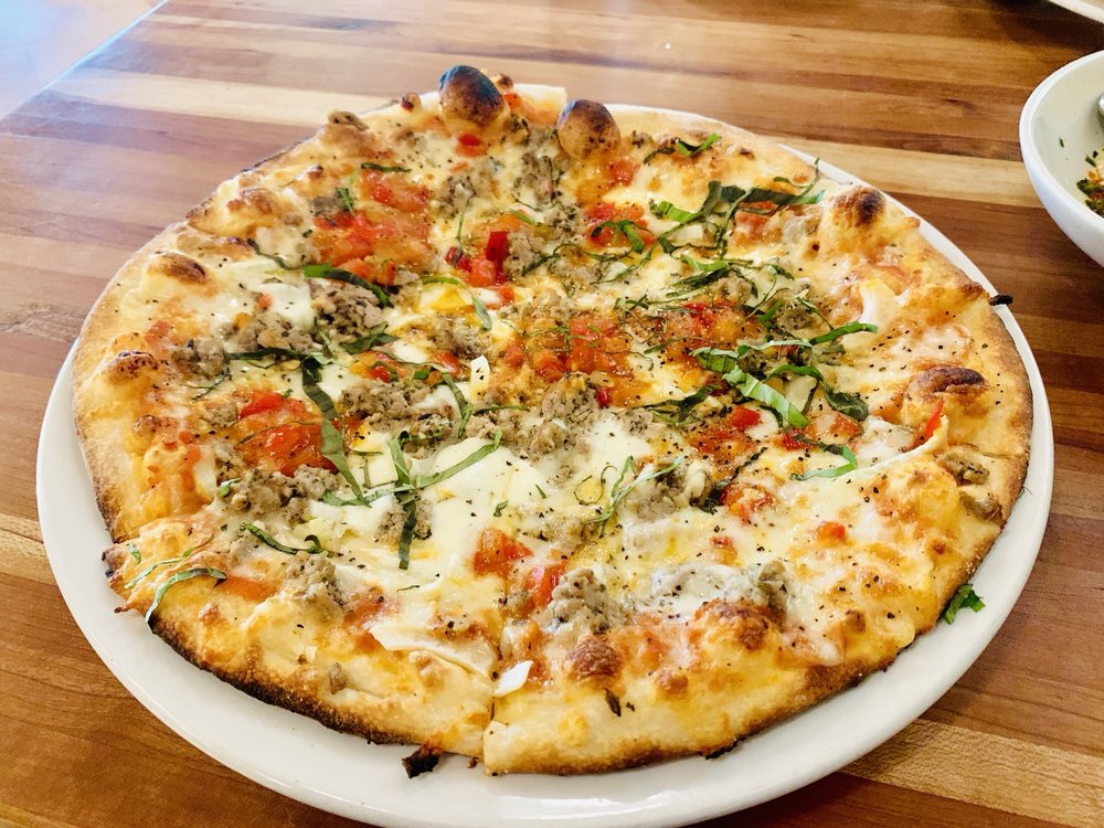Bistro Bella Vita 44 Grandville Ave SW # 100, Grand Rapids