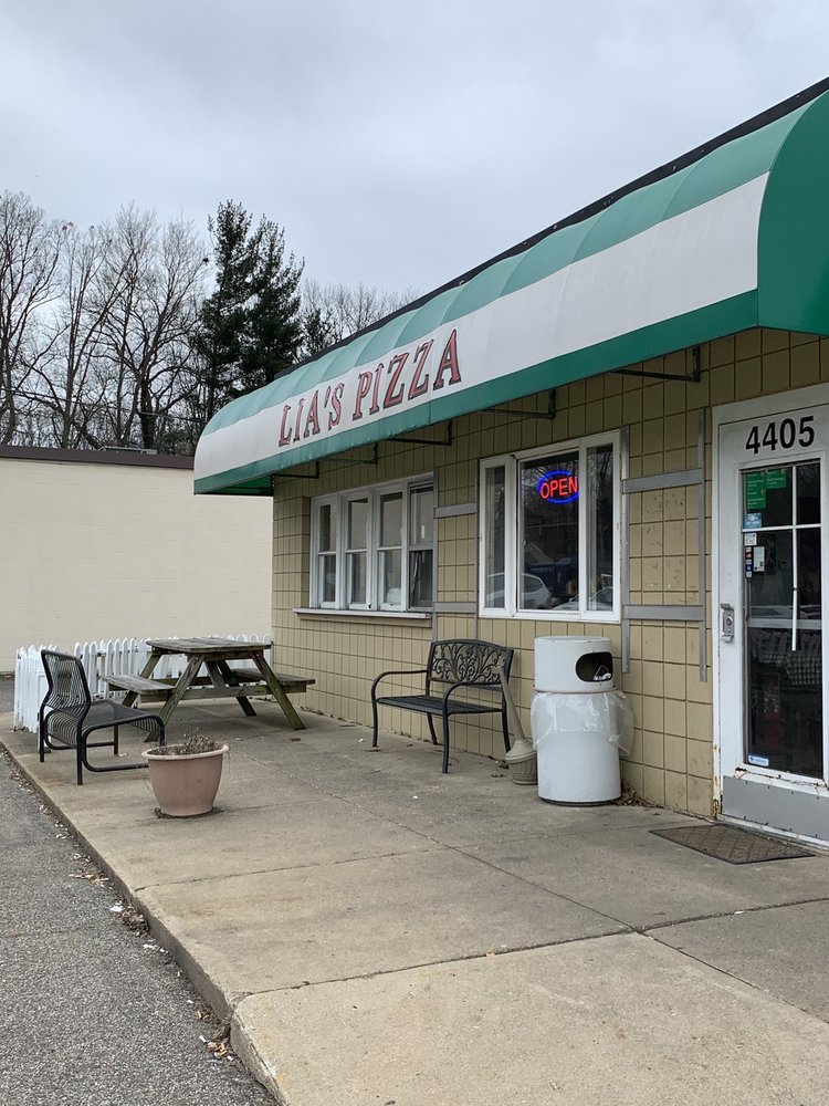 Lia's Pizza 4405 Eastern Ave SE, Grand Rapids