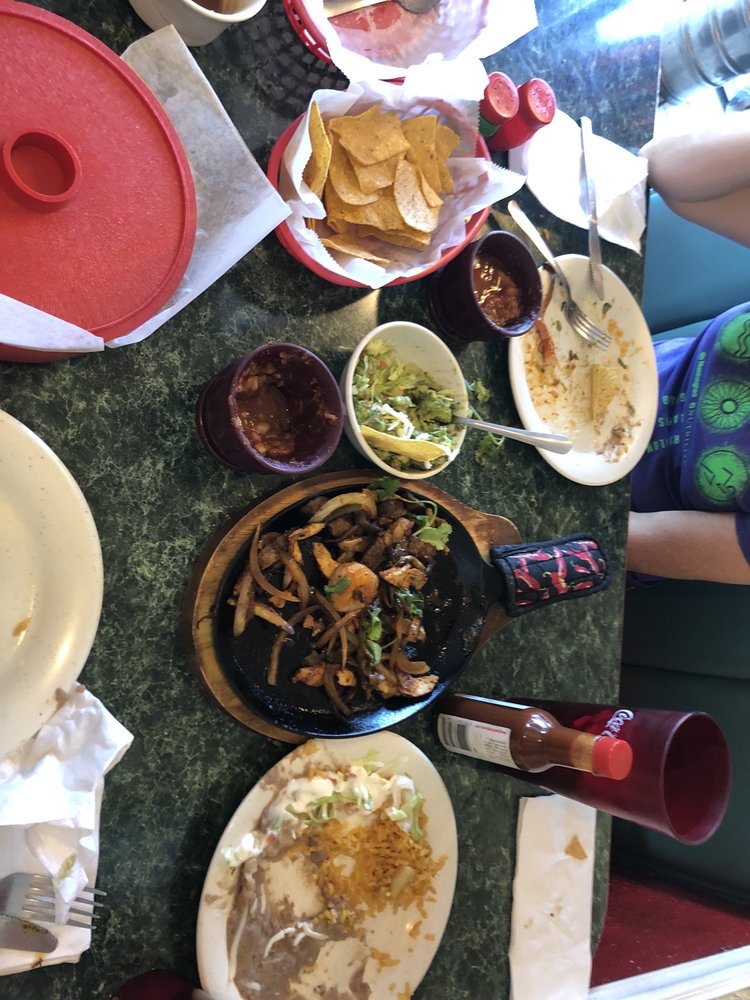 La Laguna Mexican Restaurant 6250 28th St SE, Grand Rapids