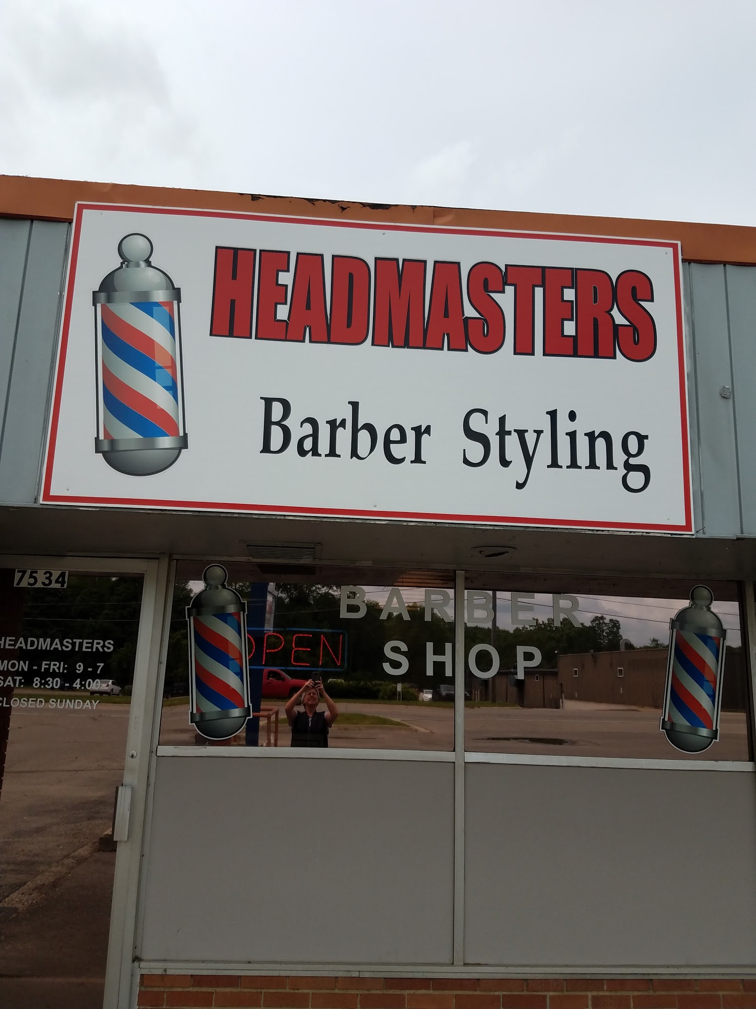 Headmasters Barber Styling